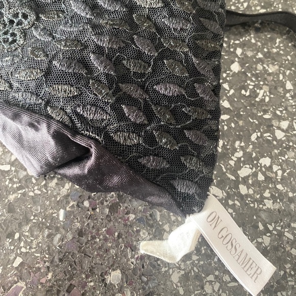 On Gossamer Black Cami with Detailed Stitching Size Small - Picture 2 of 4